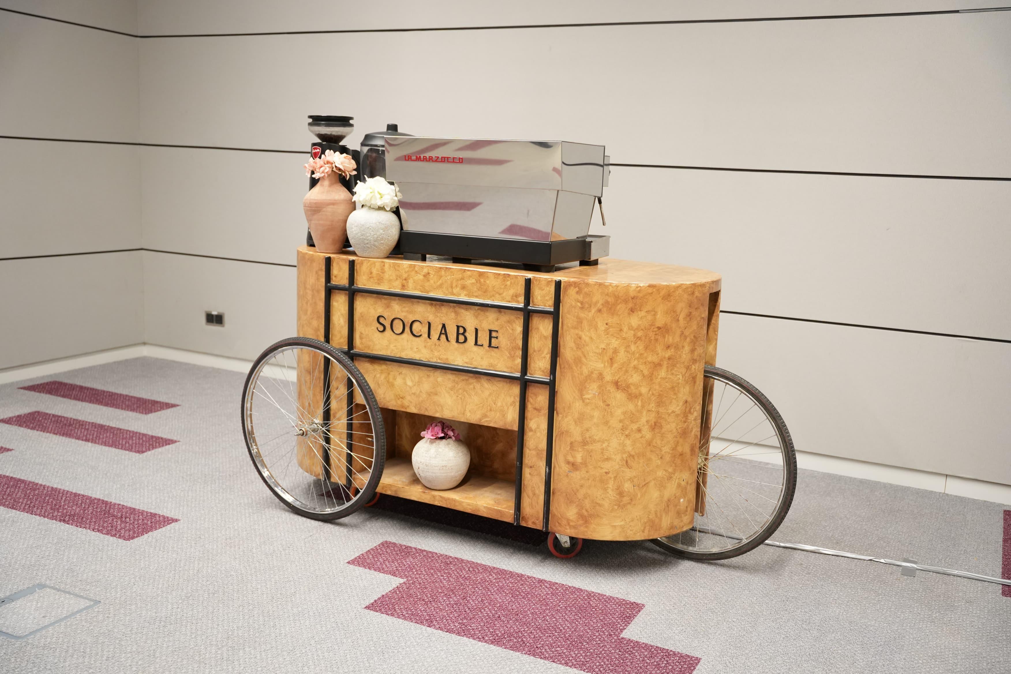 SAB Invest Moving Forward Together - gallery